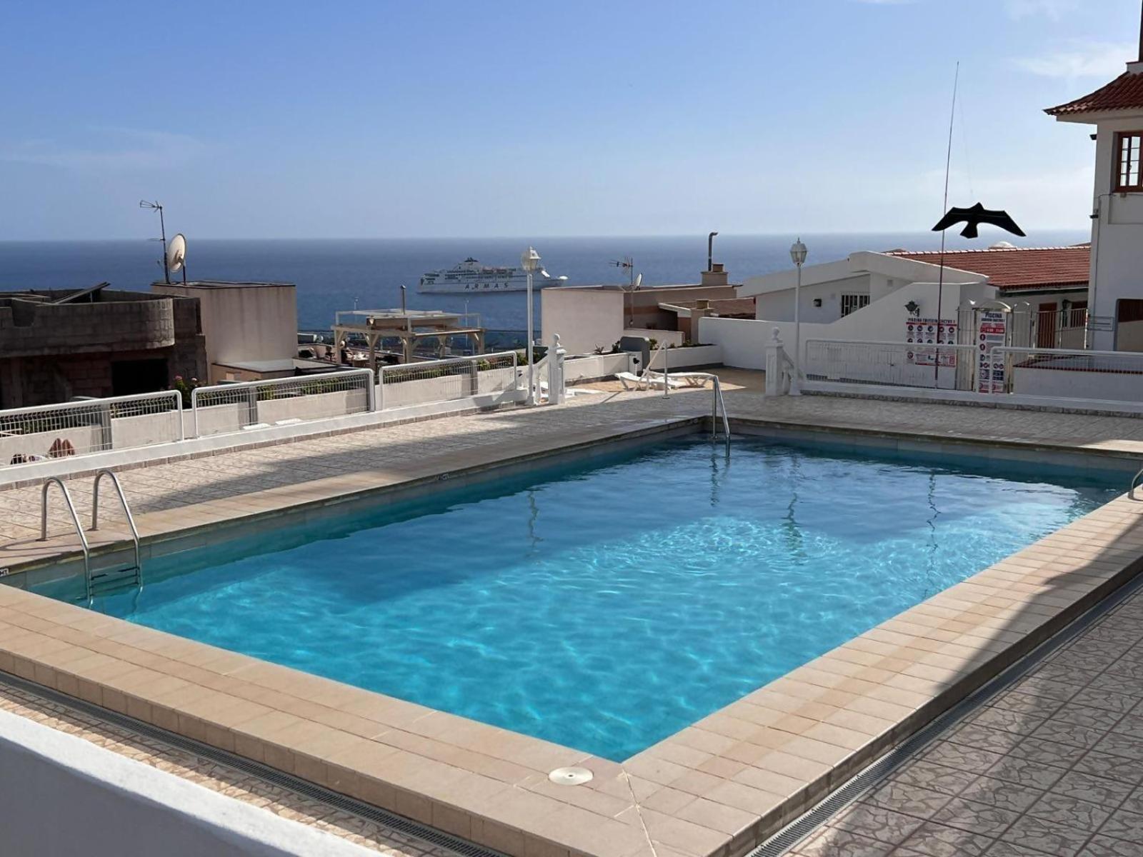 דירות ארונה Vista Mar Y Piscina Climatizada מראה חיצוני תמונה